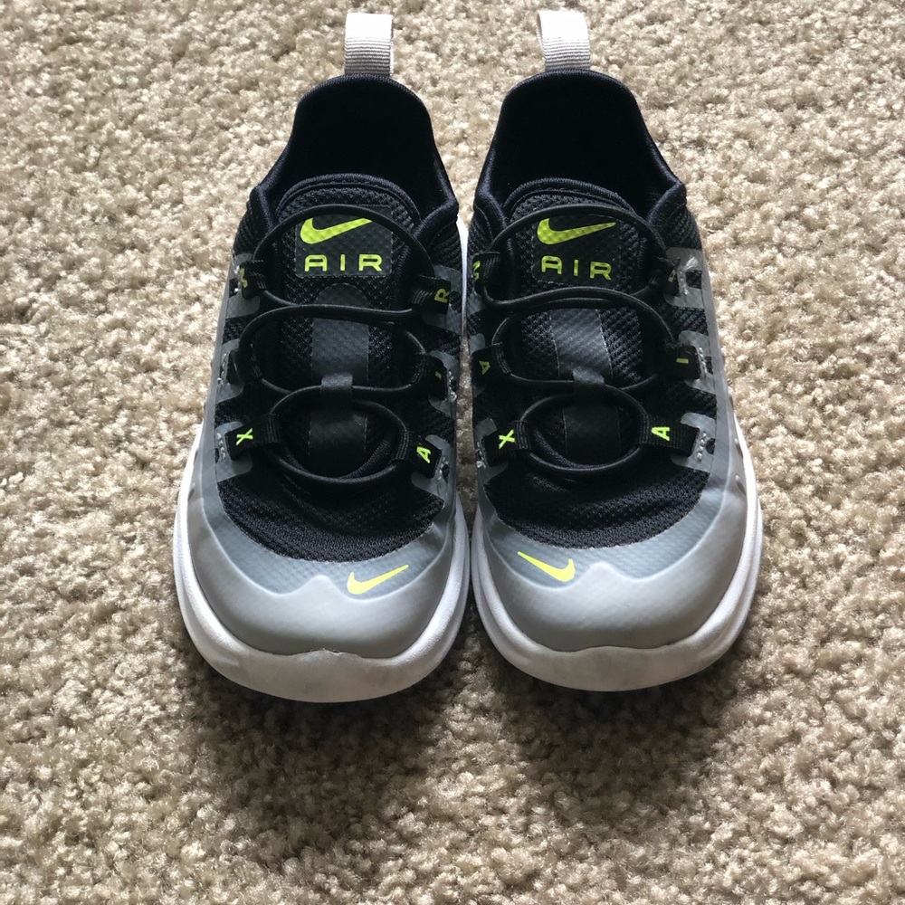 Kids air max
